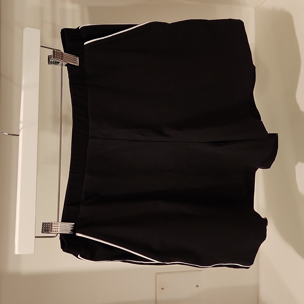 Noli sleep shorts in Onyx